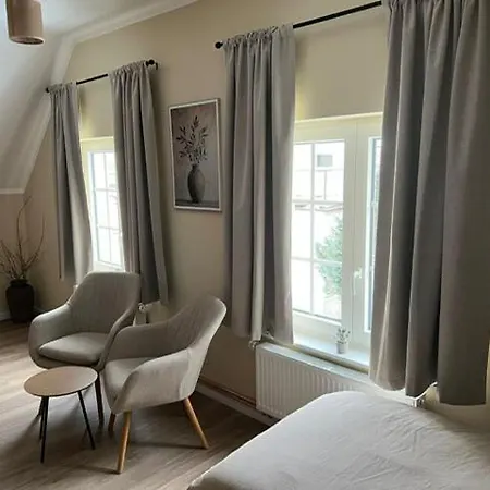 Апартаменты Gemuetliches In